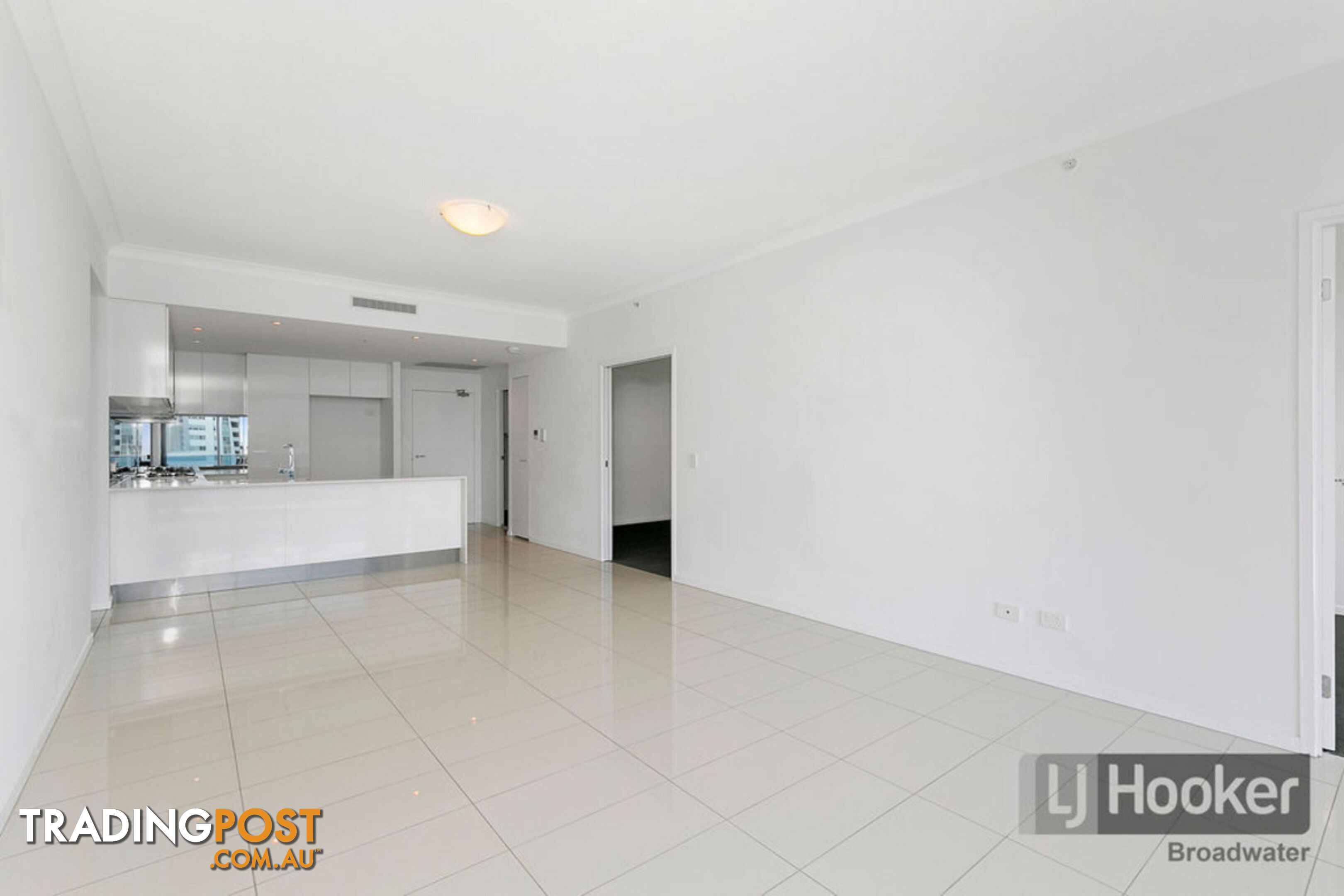 820/19 Imperial Parade LABRADOR QLD 4215