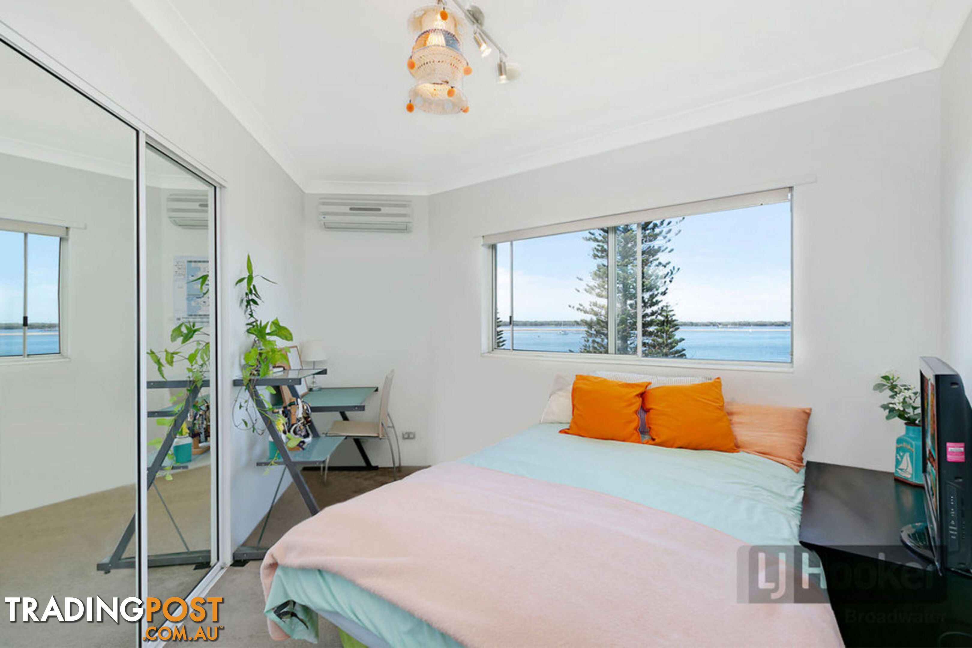 1C/522 Marine Parade BIGGERA WATERS QLD 4216