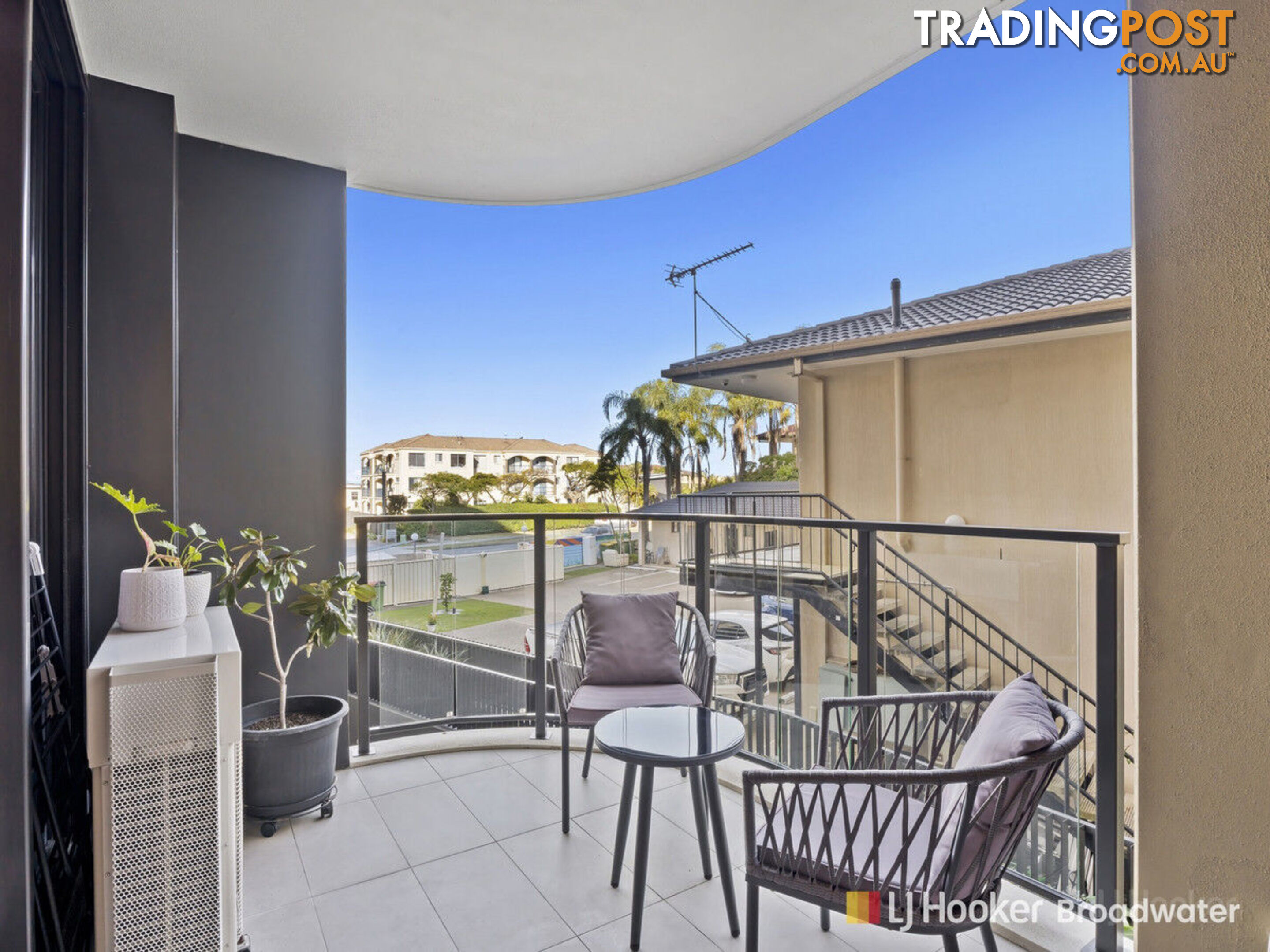 207/110 Frank Street LABRADOR QLD 4215