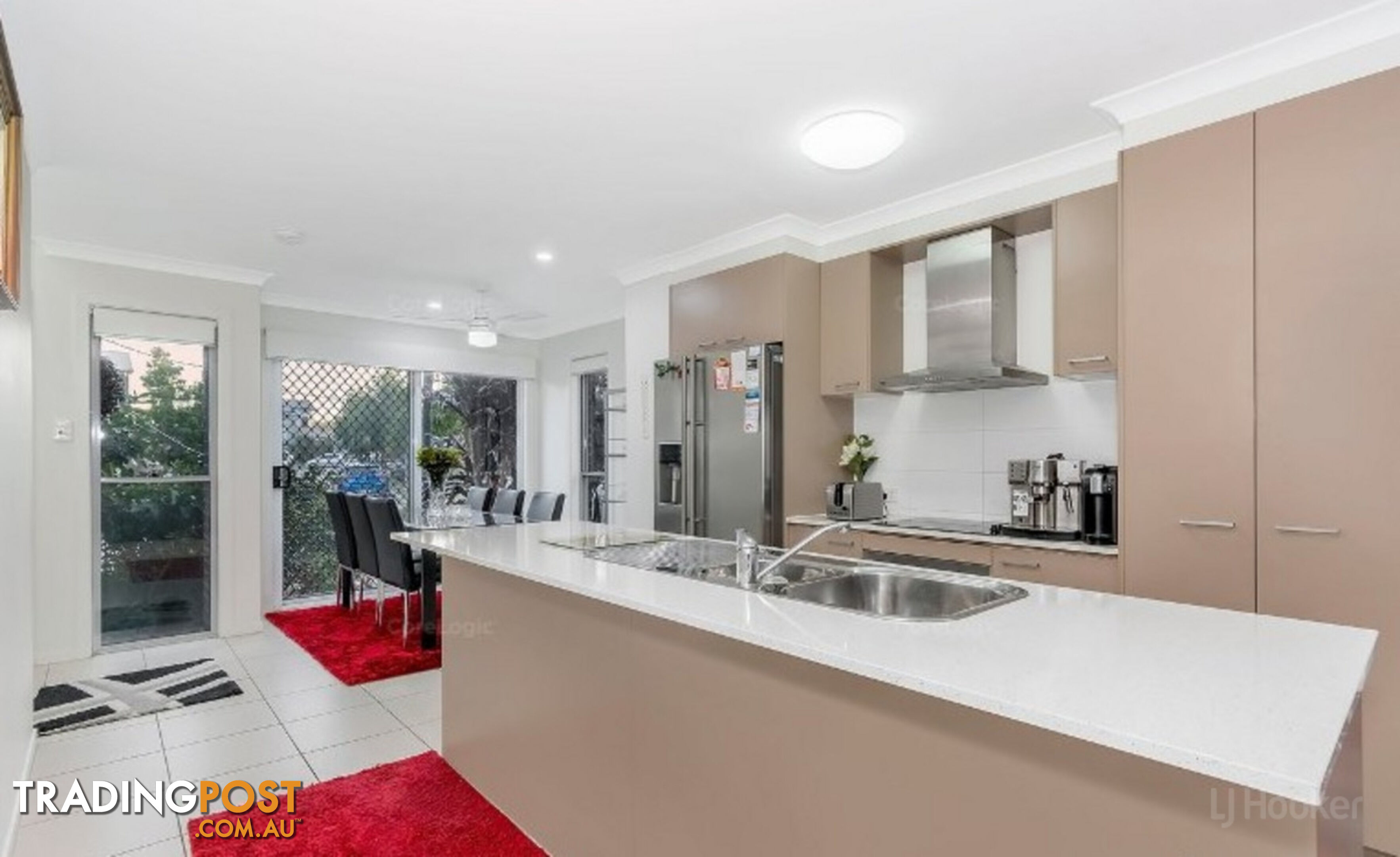 5 Savanna Gardens PIMPAMA QLD 4209