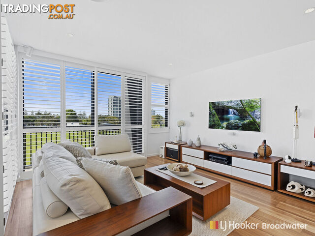 7/8 Bath Street LABRADOR QLD 4215