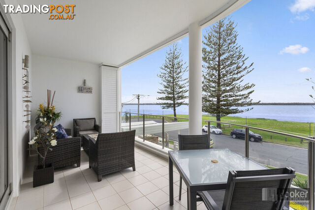 4/32-34 Oatland Esplanade RUNAWAY BAY QLD 4216