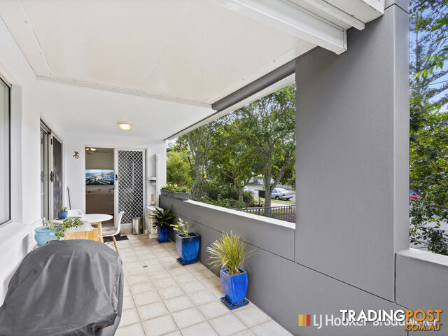 1/18 Parker Street LABRADOR QLD 4215