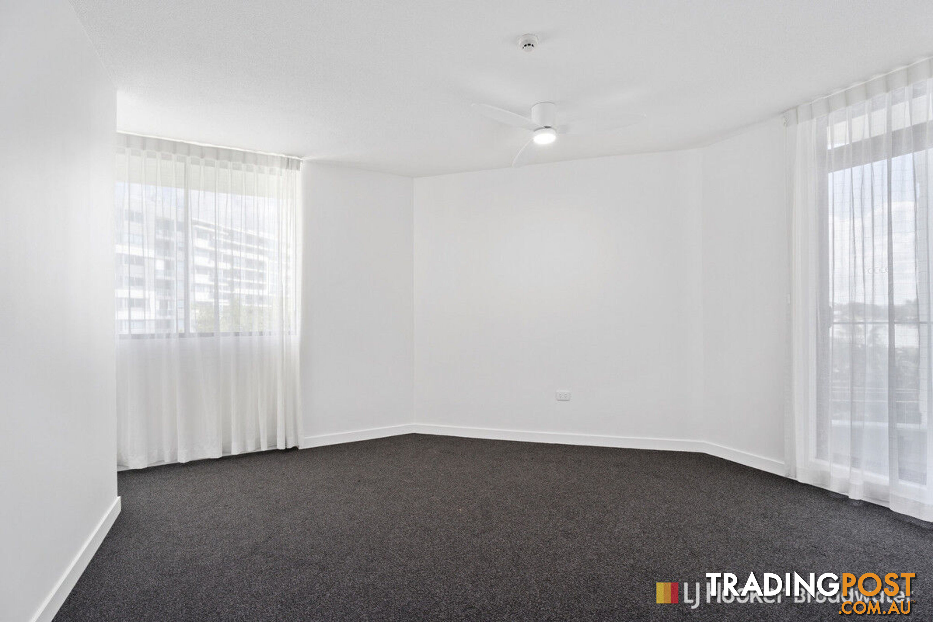 404/41 Labrador Street LABRADOR QLD 4215