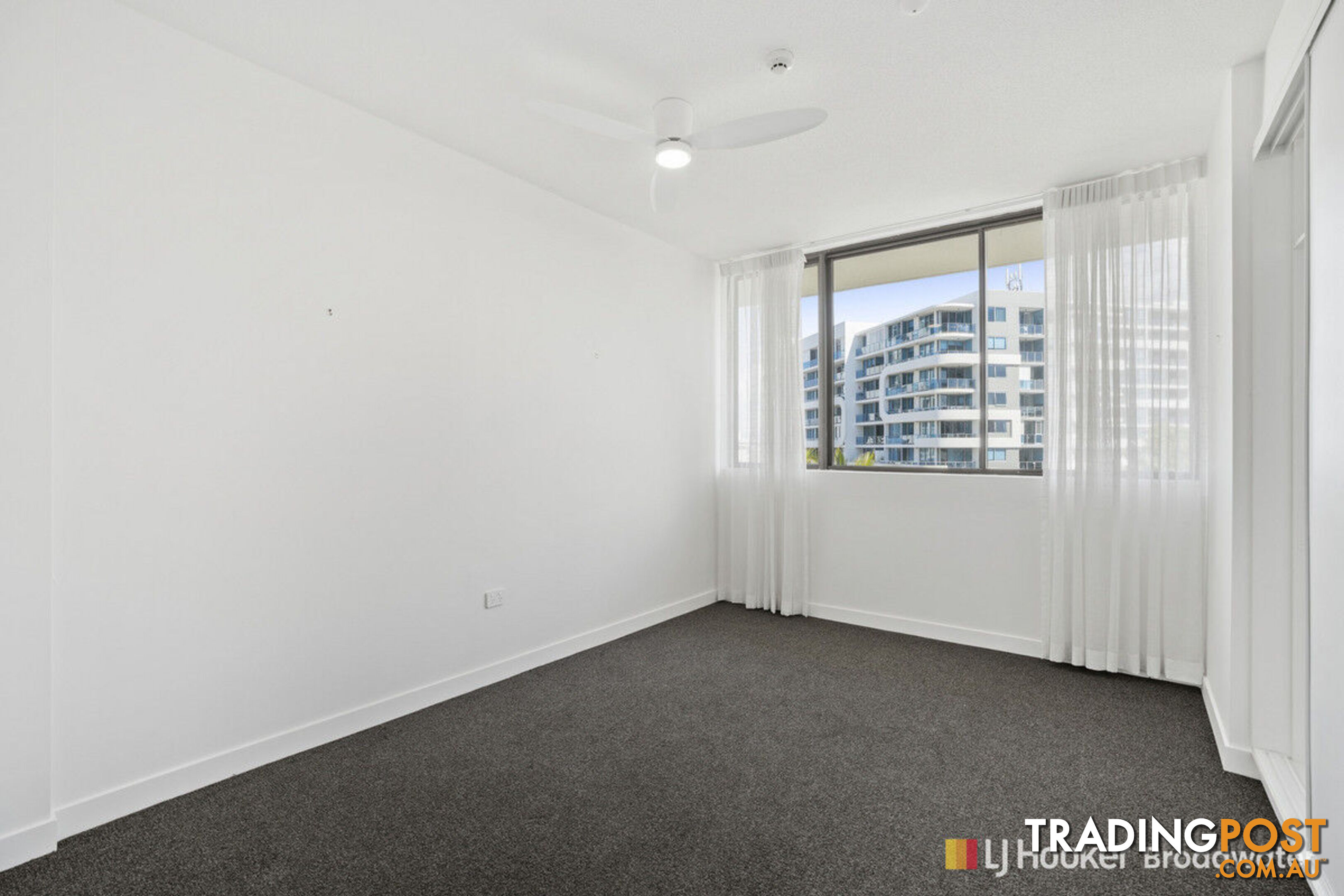 404/41 Labrador Street LABRADOR QLD 4215