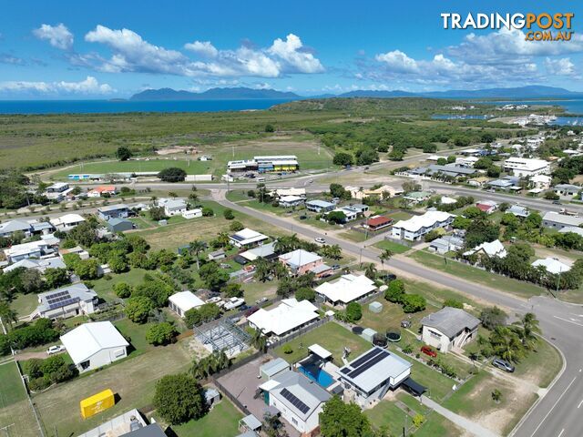 2 - 10 Gordon St BOWEN QLD 4805