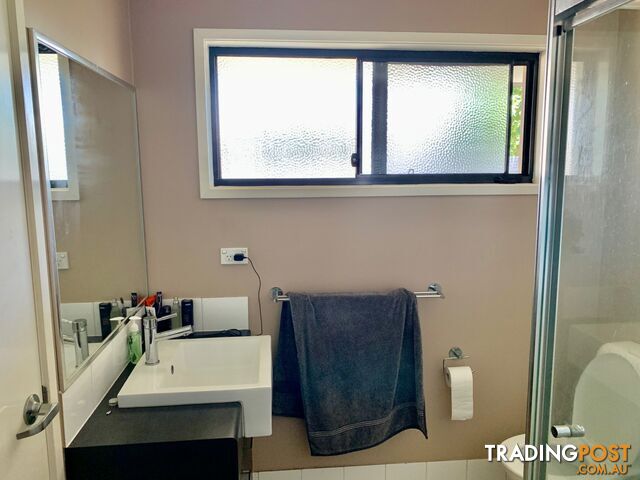 2 - 10 Gordon St BOWEN QLD 4805