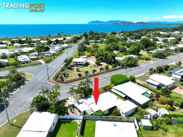 77 Tracey Street BOWEN QLD 4805