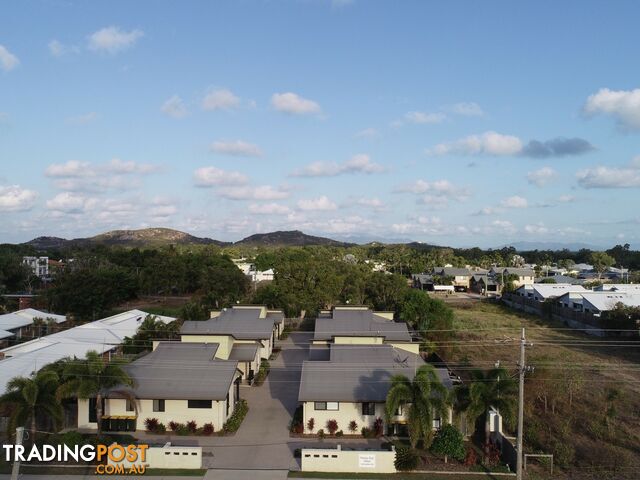 5/136 Soldiers Road BOWEN QLD 4805