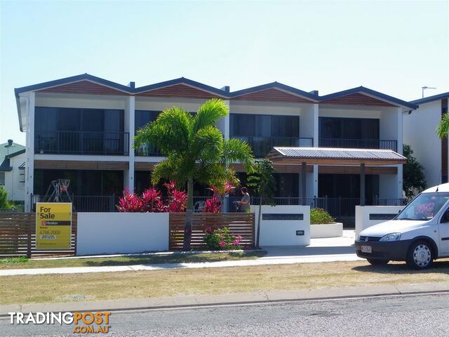 7/74a Powell Street BOWEN QLD 4805