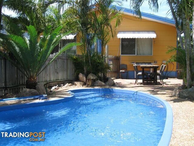 18 Gloucester Street BOWEN QLD 4805