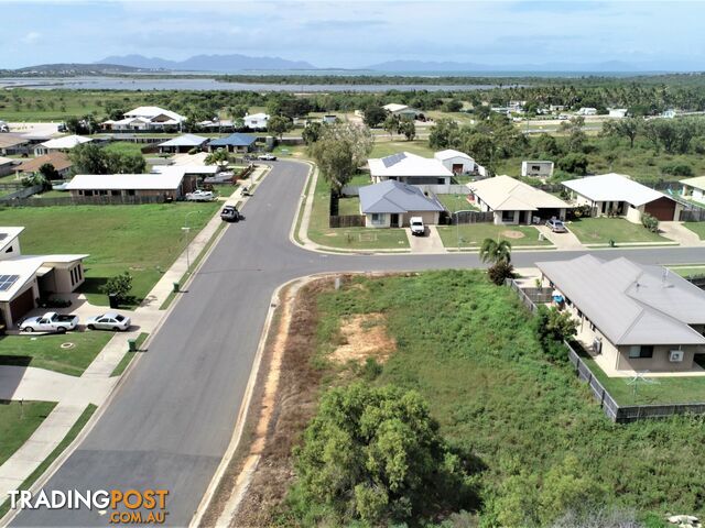 2 Coolibah Place BOWEN QLD 4805