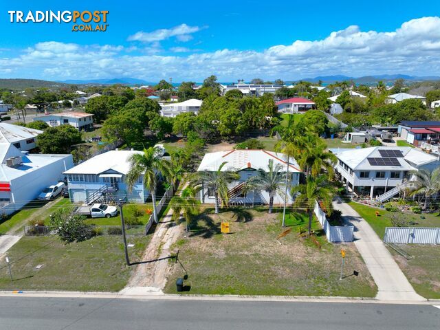 29 Livingstone Street BOWEN QLD 4805