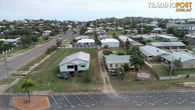 72 & 74 Williams Street BOWEN QLD 4805