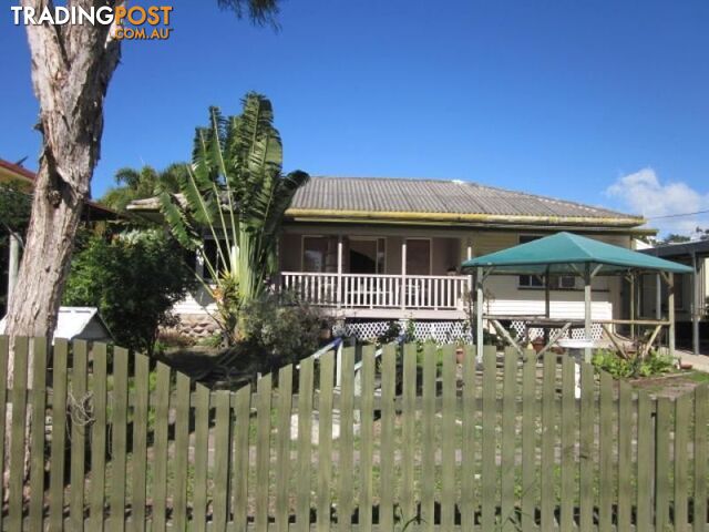 51 Reynolds St BOWEN QLD 4805