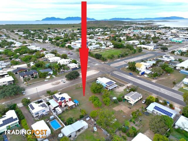 45 Gregory Street BOWEN QLD 4805