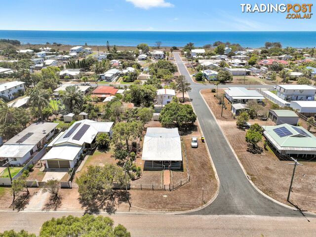 24 Creek Street BOWEN QLD 4805