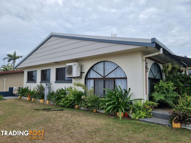 3 Bull Crescent BOWEN QLD 4805