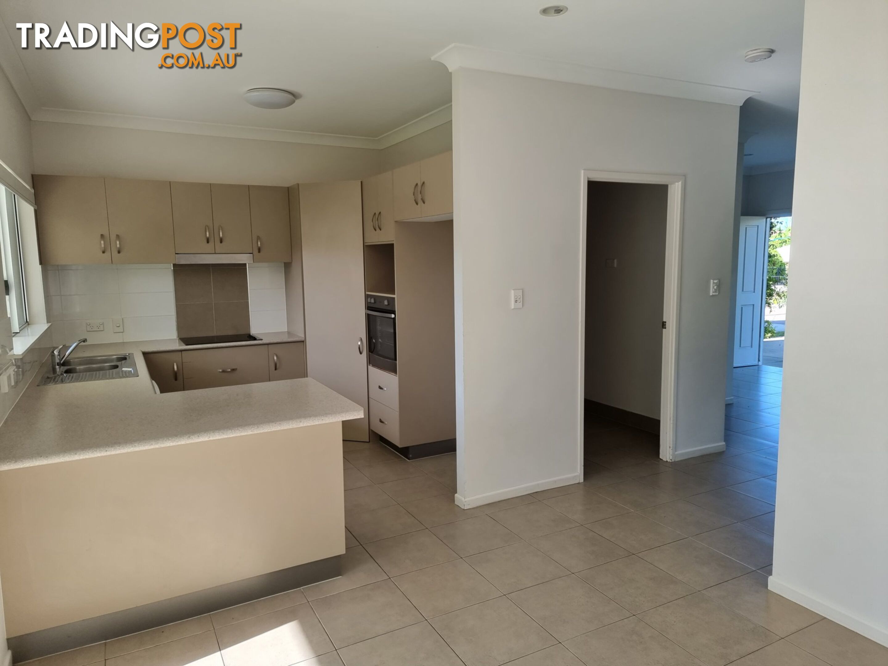 8 Seabreeze Cres BOWEN QLD 4805