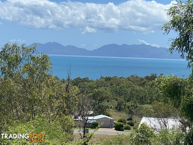 32 Grandview Terrace BOWEN QLD 4805