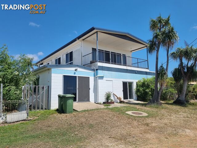 2 Hay Street BOWEN QLD 4805