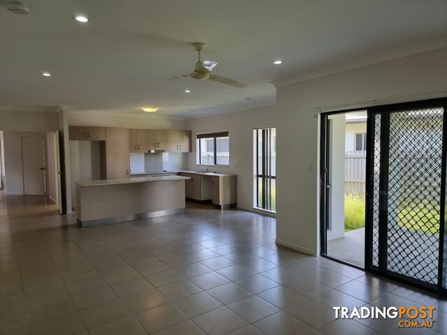 22 Pacific Drive BOWEN QLD 4805