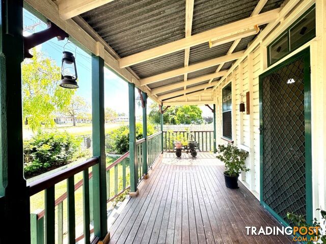 53 Poole Street BOWEN QLD 4805