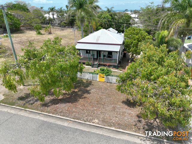 53 Poole Street BOWEN QLD 4805