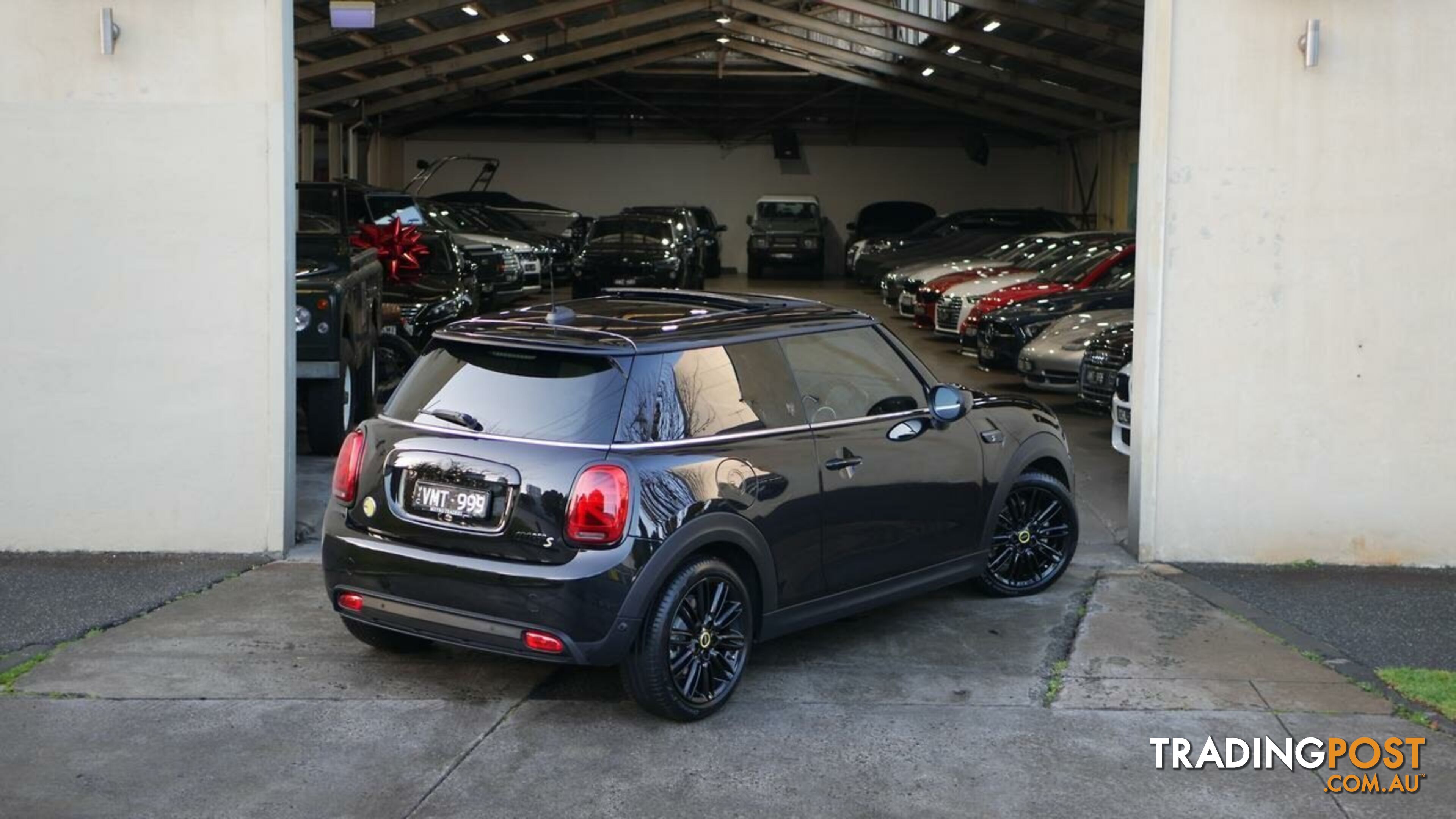 2021 Mini Hatch  F56 LCI-2 Cooper SE Classic Hatchback