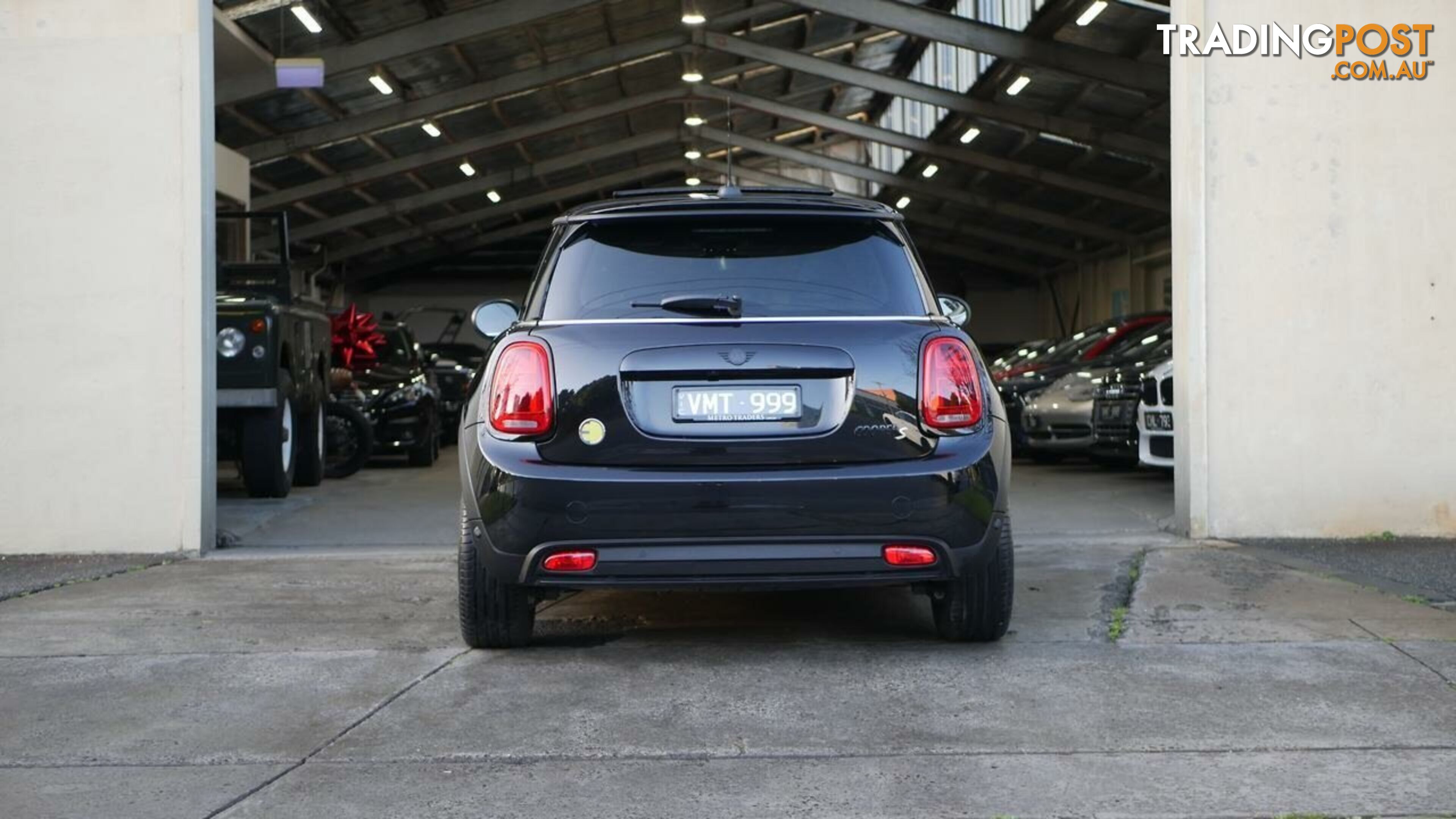 2021 Mini Hatch  F56 LCI-2 Cooper SE Classic Hatchback