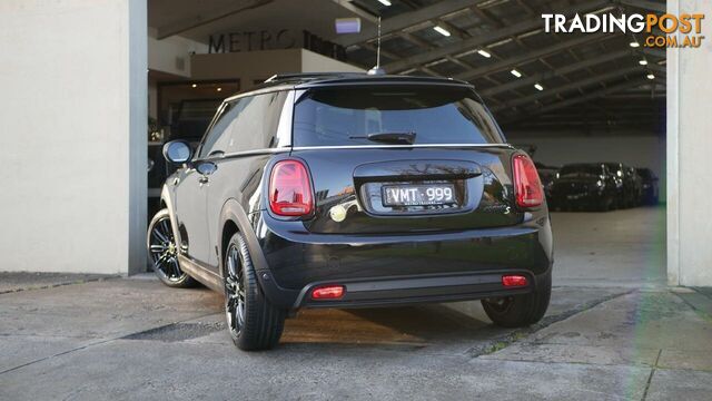 2021 Mini Hatch  F56 LCI-2 Cooper SE Classic Hatchback