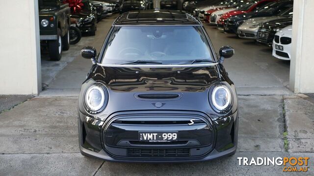 2021 Mini Hatch  F56 LCI-2 Cooper SE Classic Hatchback