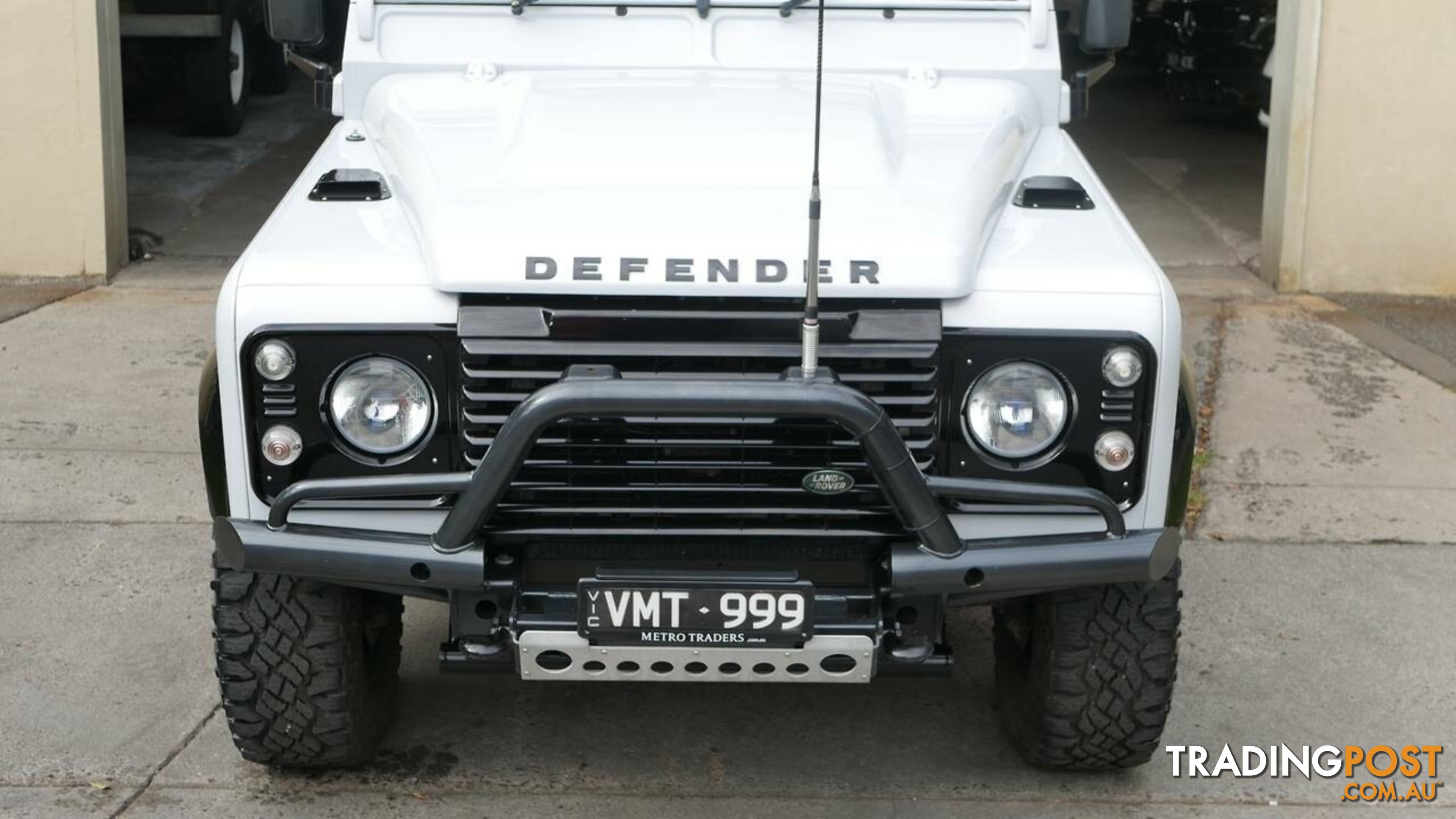 2016 Land Rover Defender  90 16MY Standard Wagon