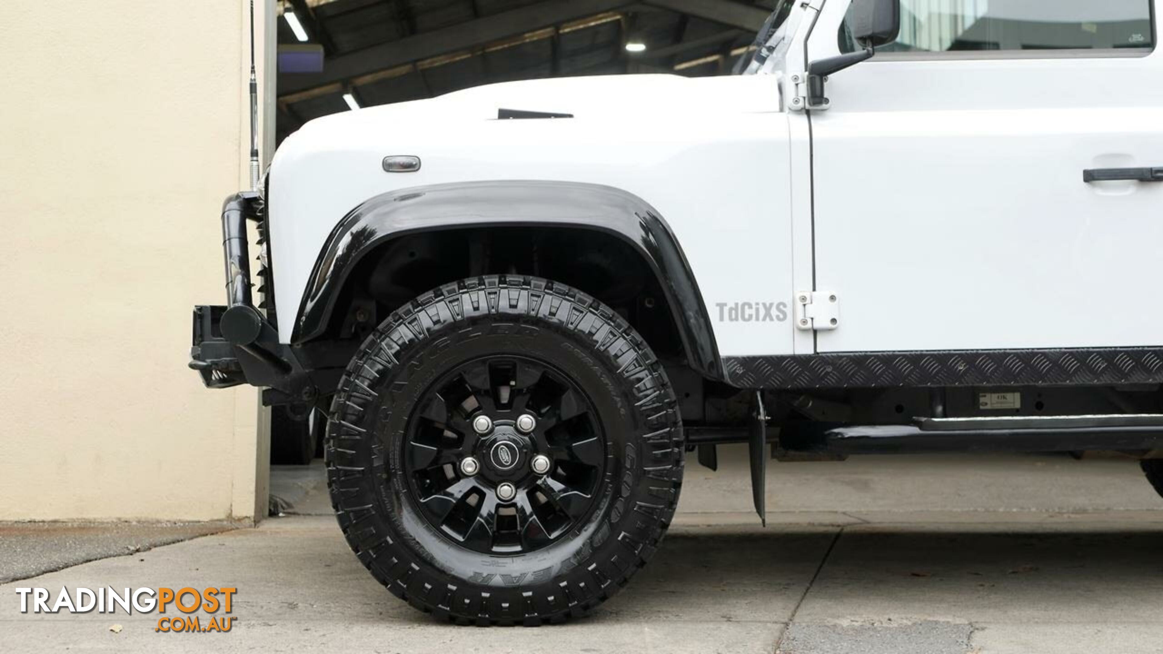 2016 Land Rover Defender  90 16MY Standard Wagon