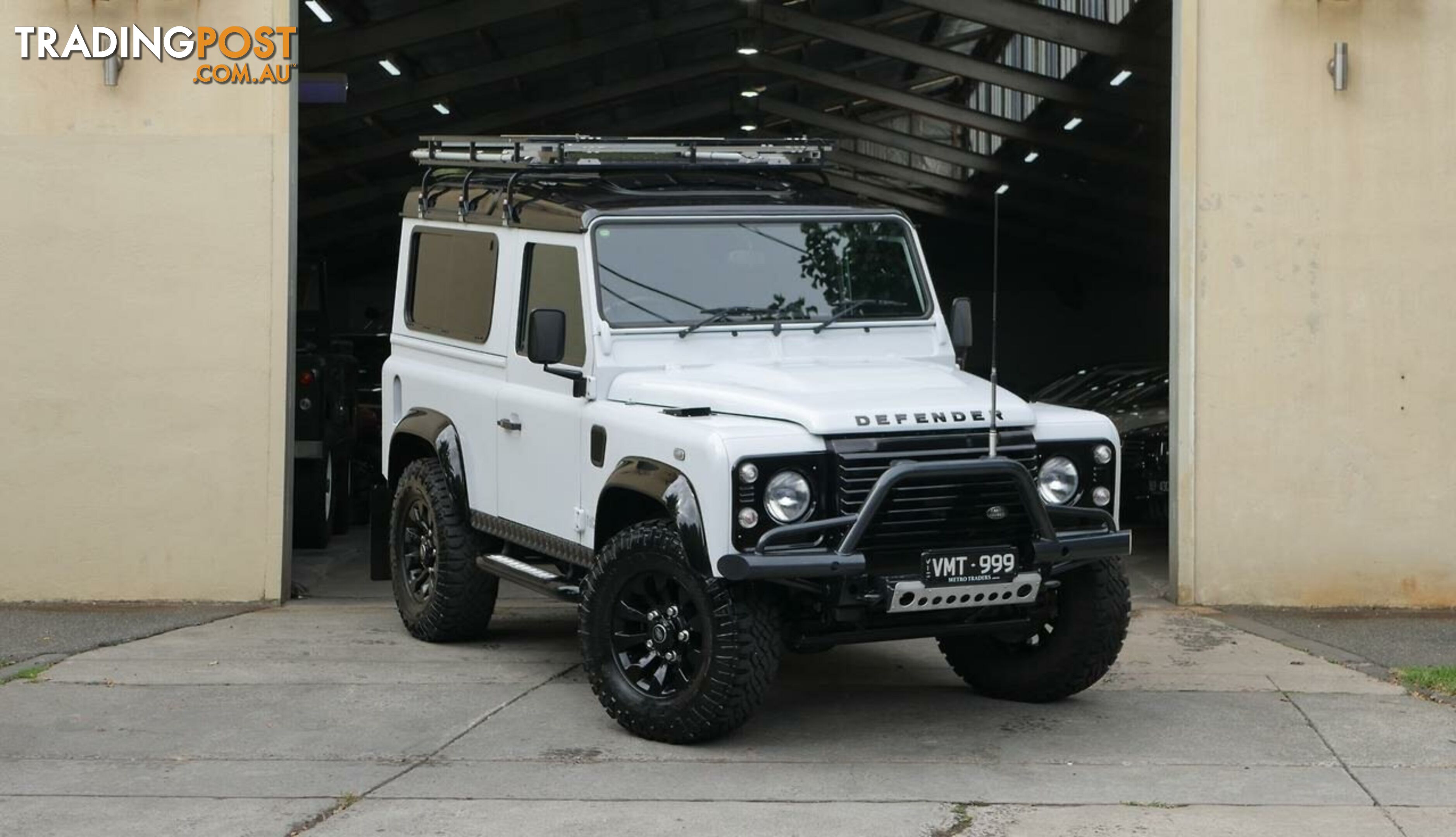 2016 Land Rover Defender  90 16MY Standard Wagon