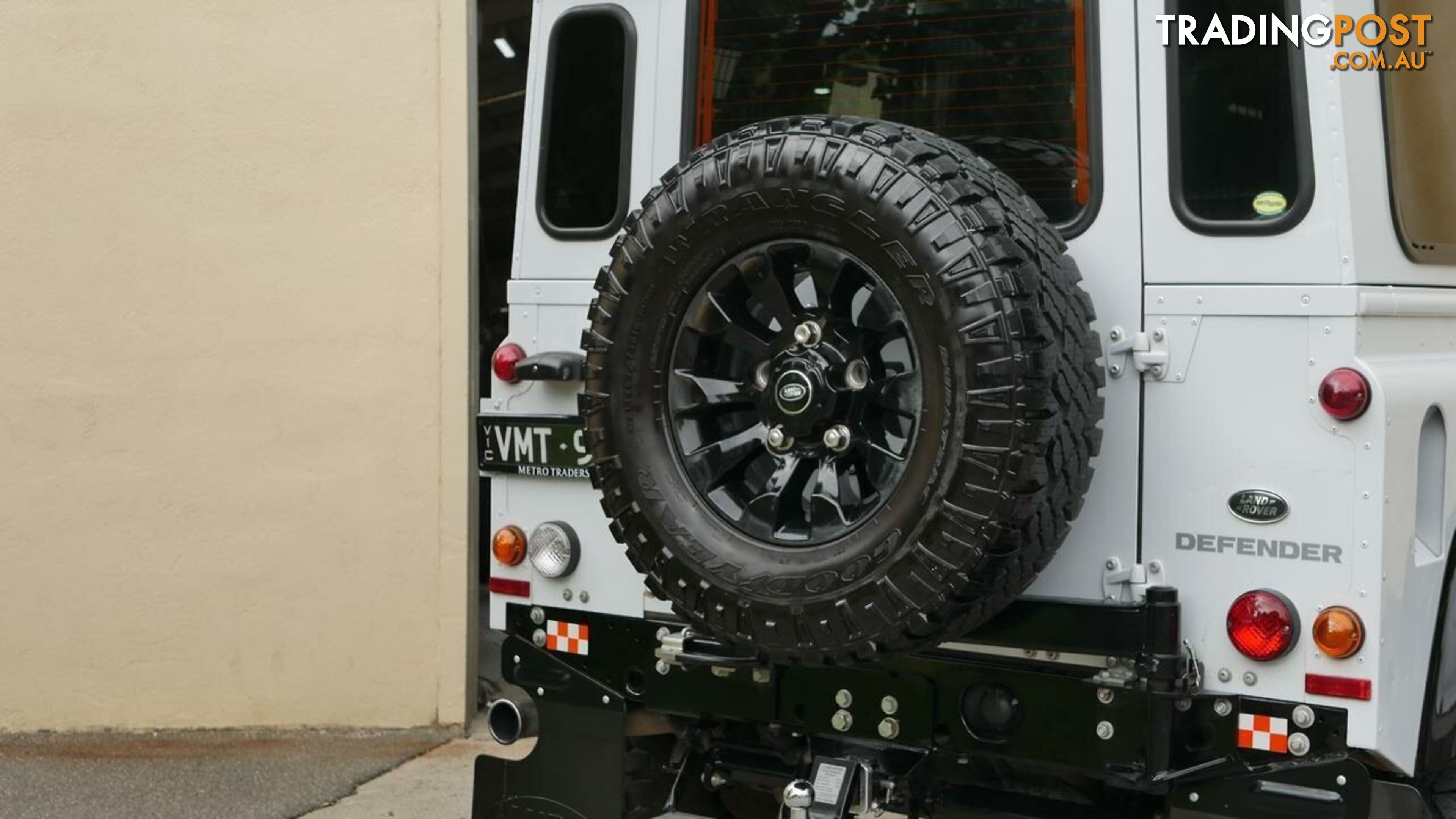 2016 Land Rover Defender  90 16MY Standard Wagon