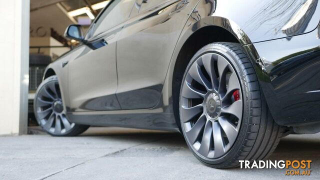 2022 Tesla Model 3  MY22 Performance AWD Sedan