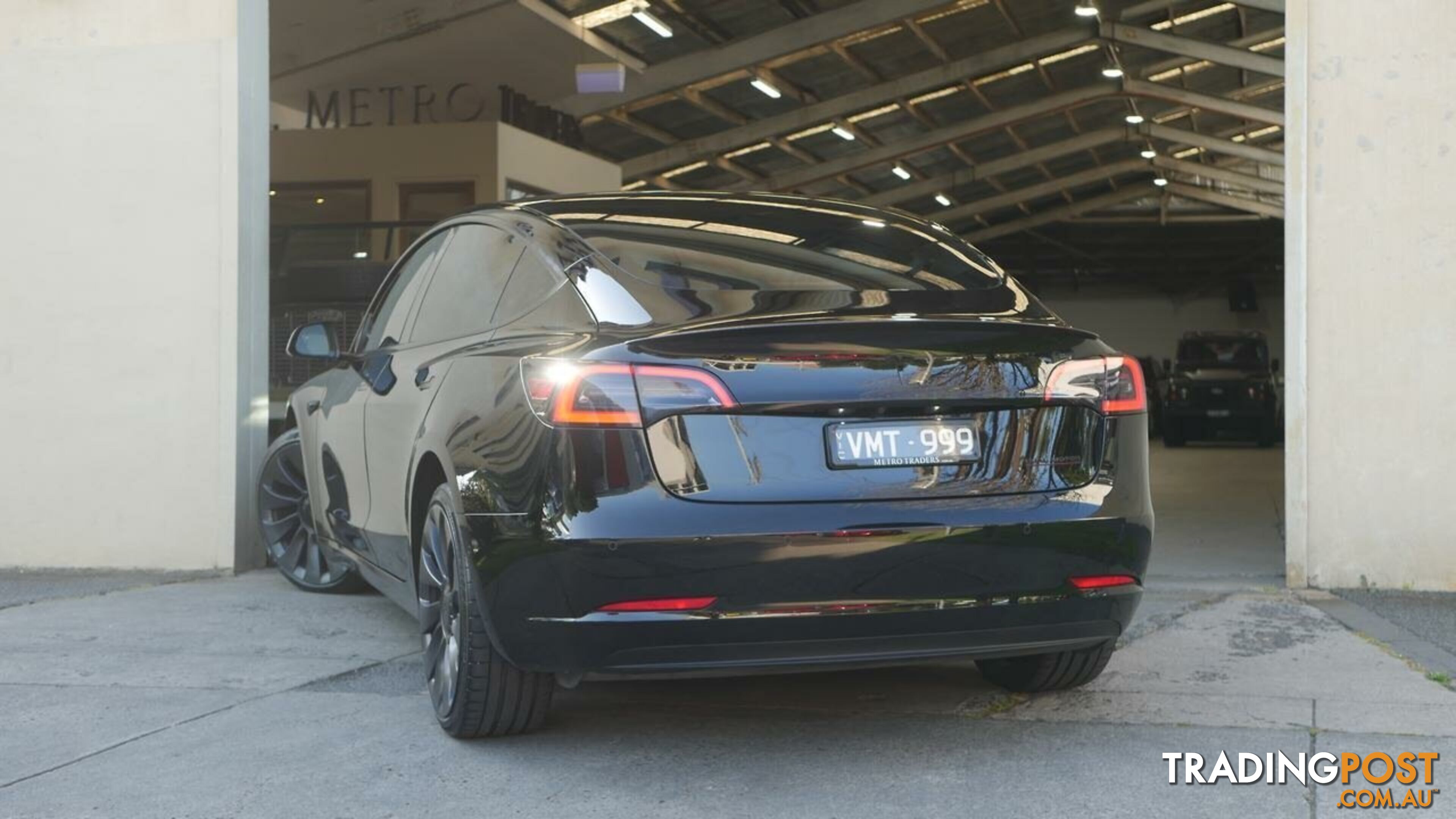 2022 Tesla Model 3  MY22 Performance AWD Sedan