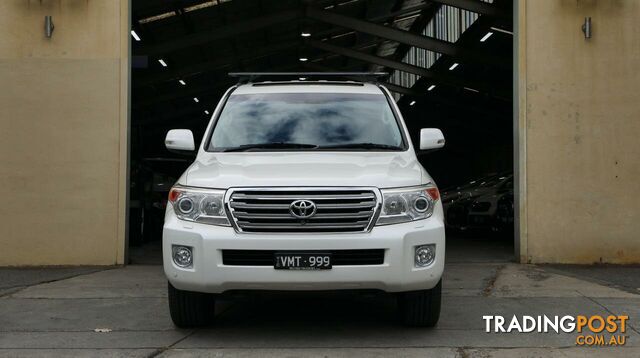 2013 Toyota Landcruiser  VDJ200R MY12 Sahara Wagon