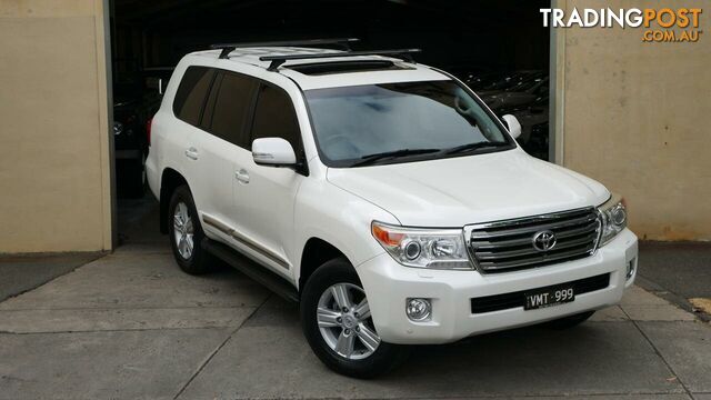 2013 Toyota Landcruiser  VDJ200R MY12 Sahara Wagon