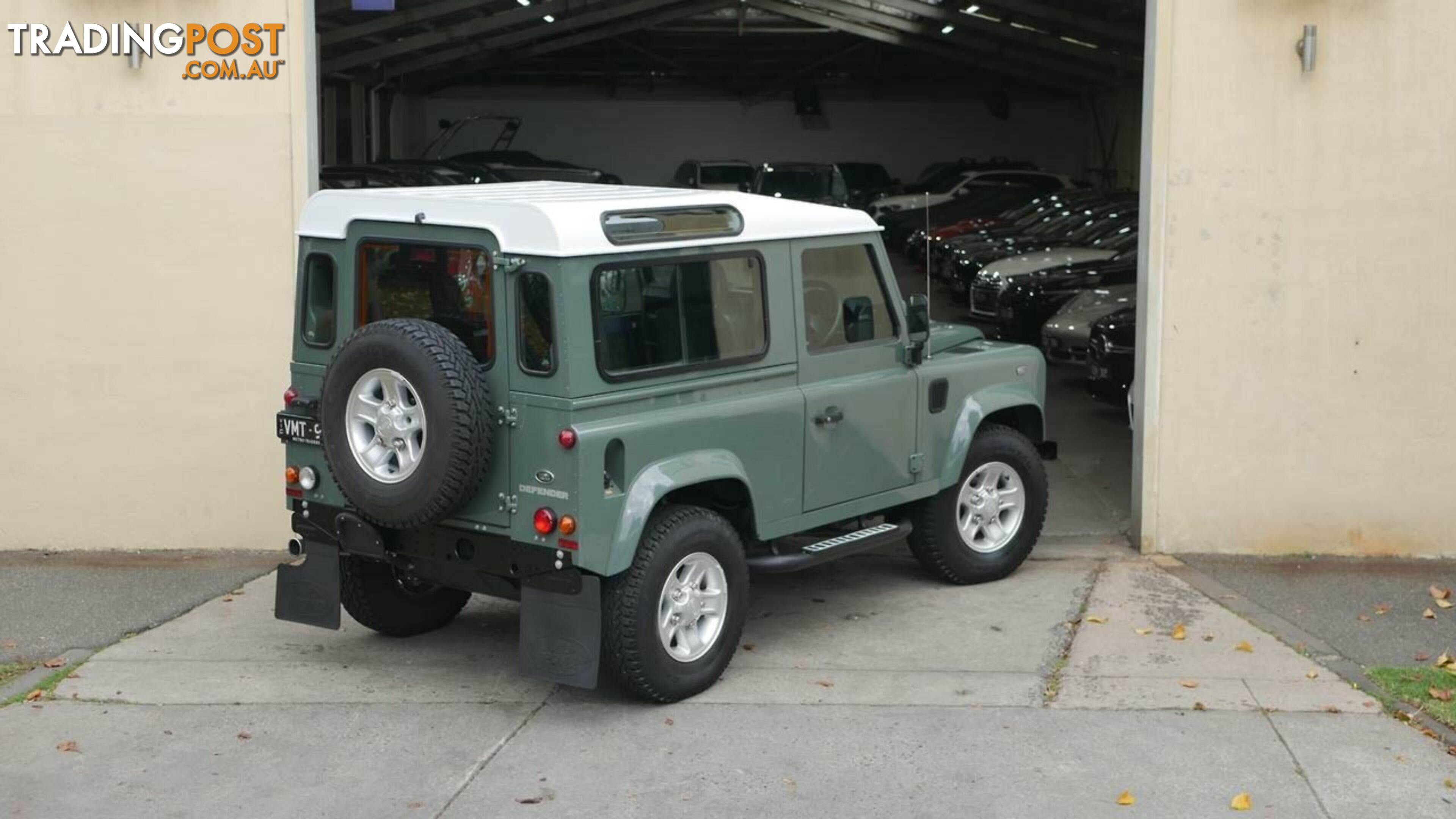 2015 Land Rover Defender  90 16MY Standard Wagon