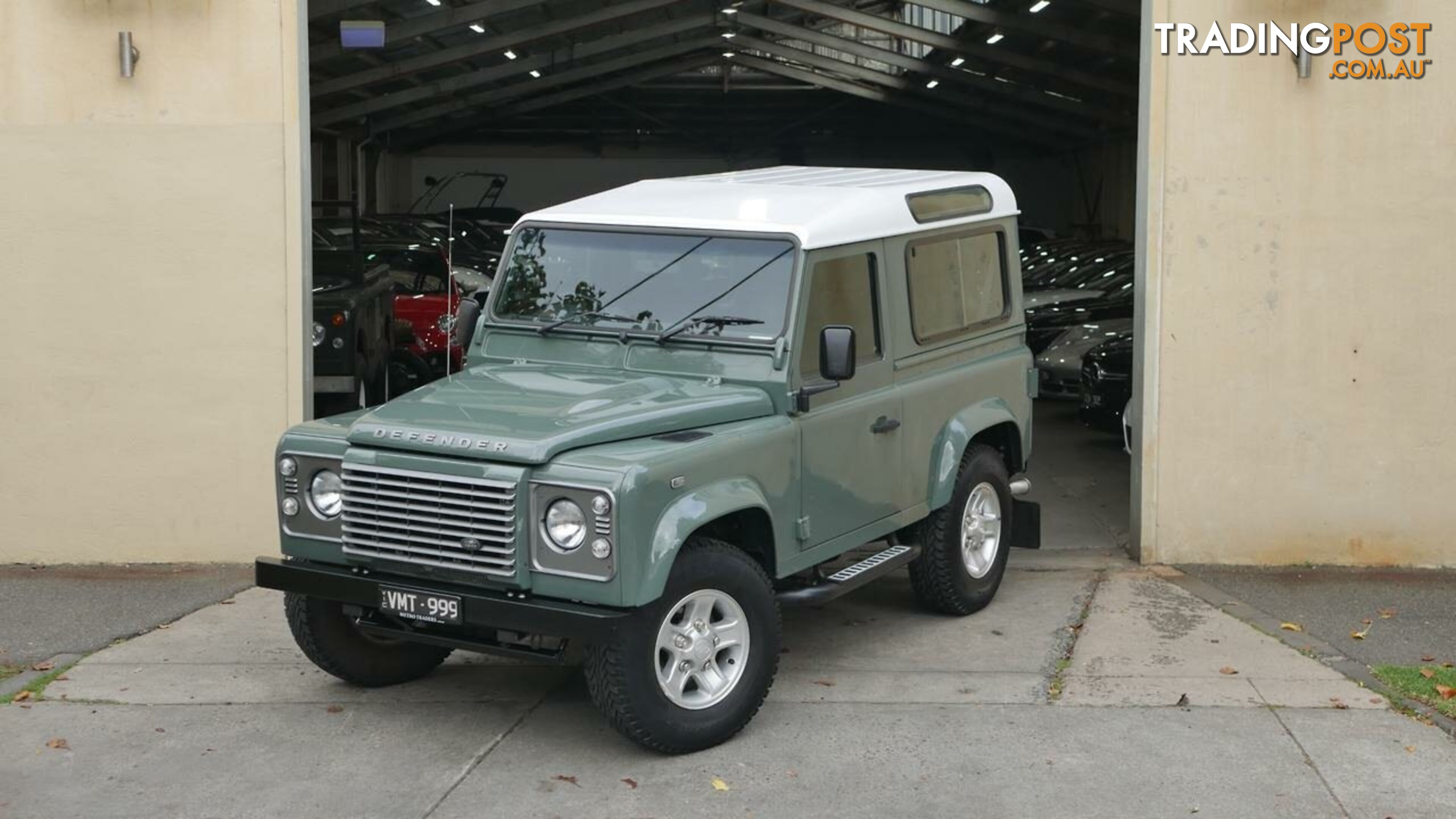 2015 Land Rover Defender  90 16MY Standard Wagon