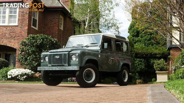 2015 Land Rover Defender  90 15MY Wagon