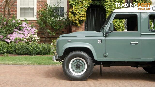 2015 Land Rover Defender  90 15MY Wagon