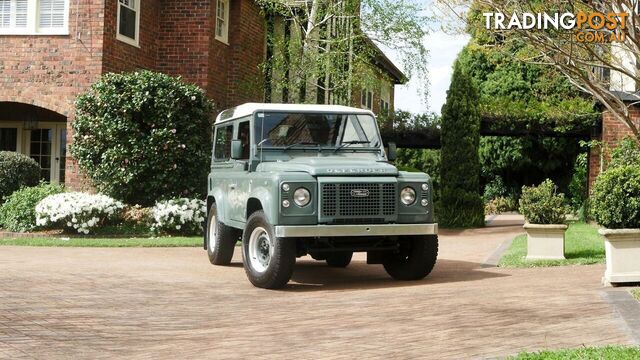 2015 Land Rover Defender  90 15MY Wagon