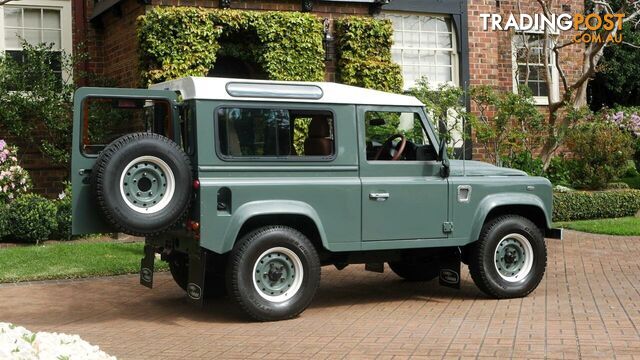 2015 Land Rover Defender  90 15MY Wagon