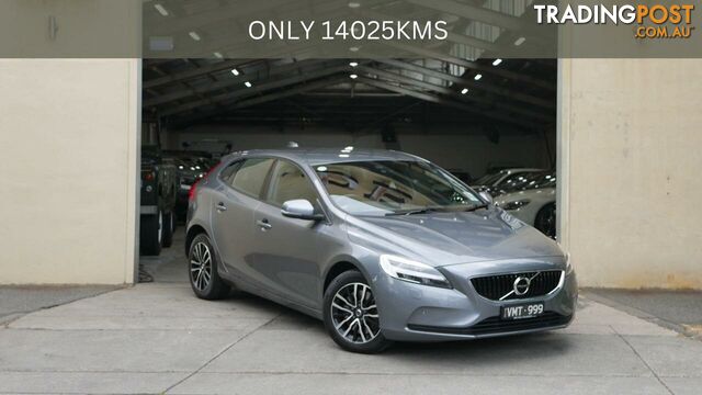 2018 Volvo V40  M Series MY18 D2 Adap Geartronic Momentum Hatchback