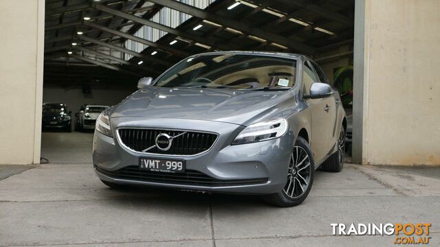 2018 Volvo V40  M Series MY18 D2 Adap Geartronic Momentum Hatchback