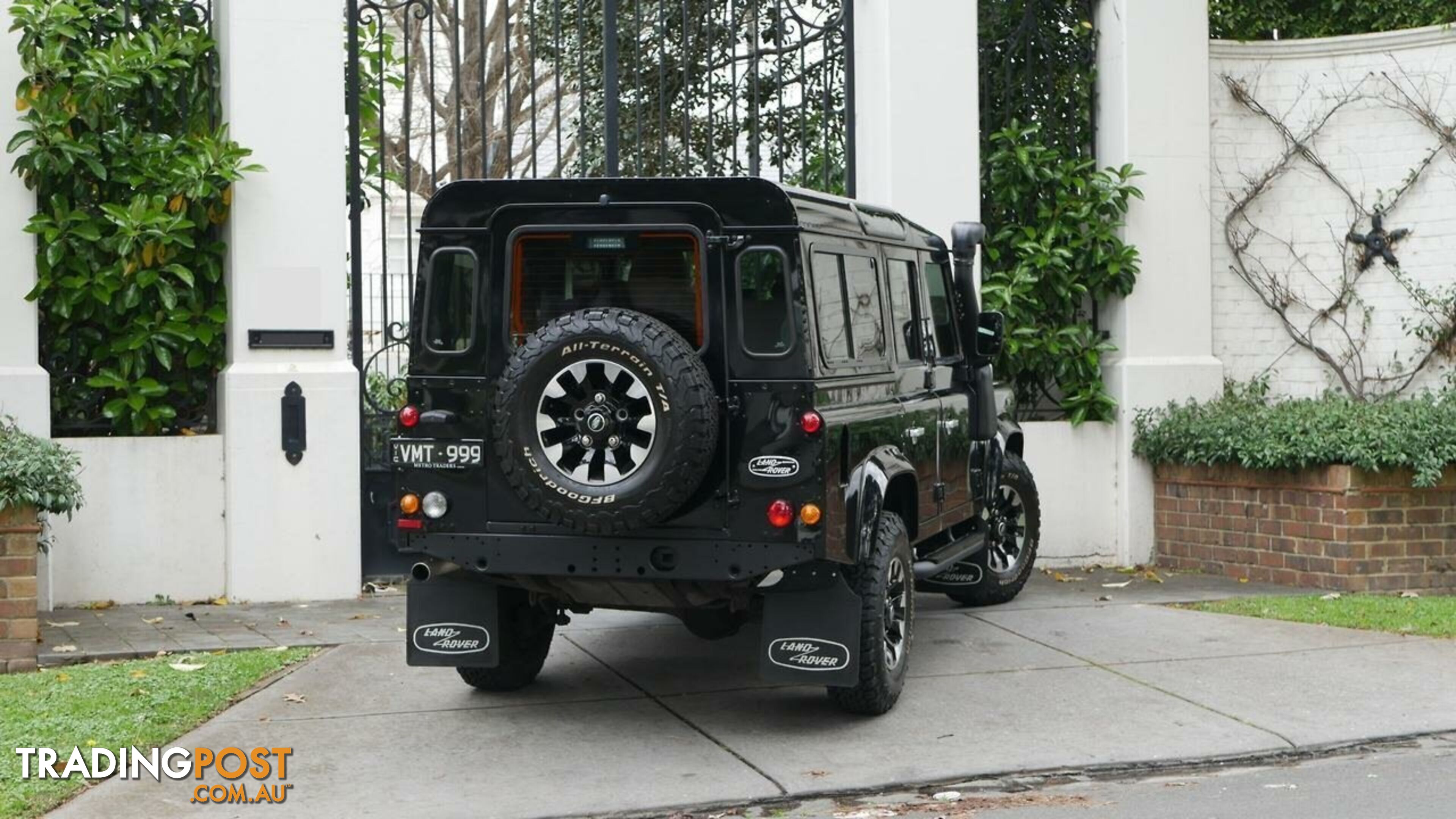 2014 Land Rover Defender  110 15MY Wagon