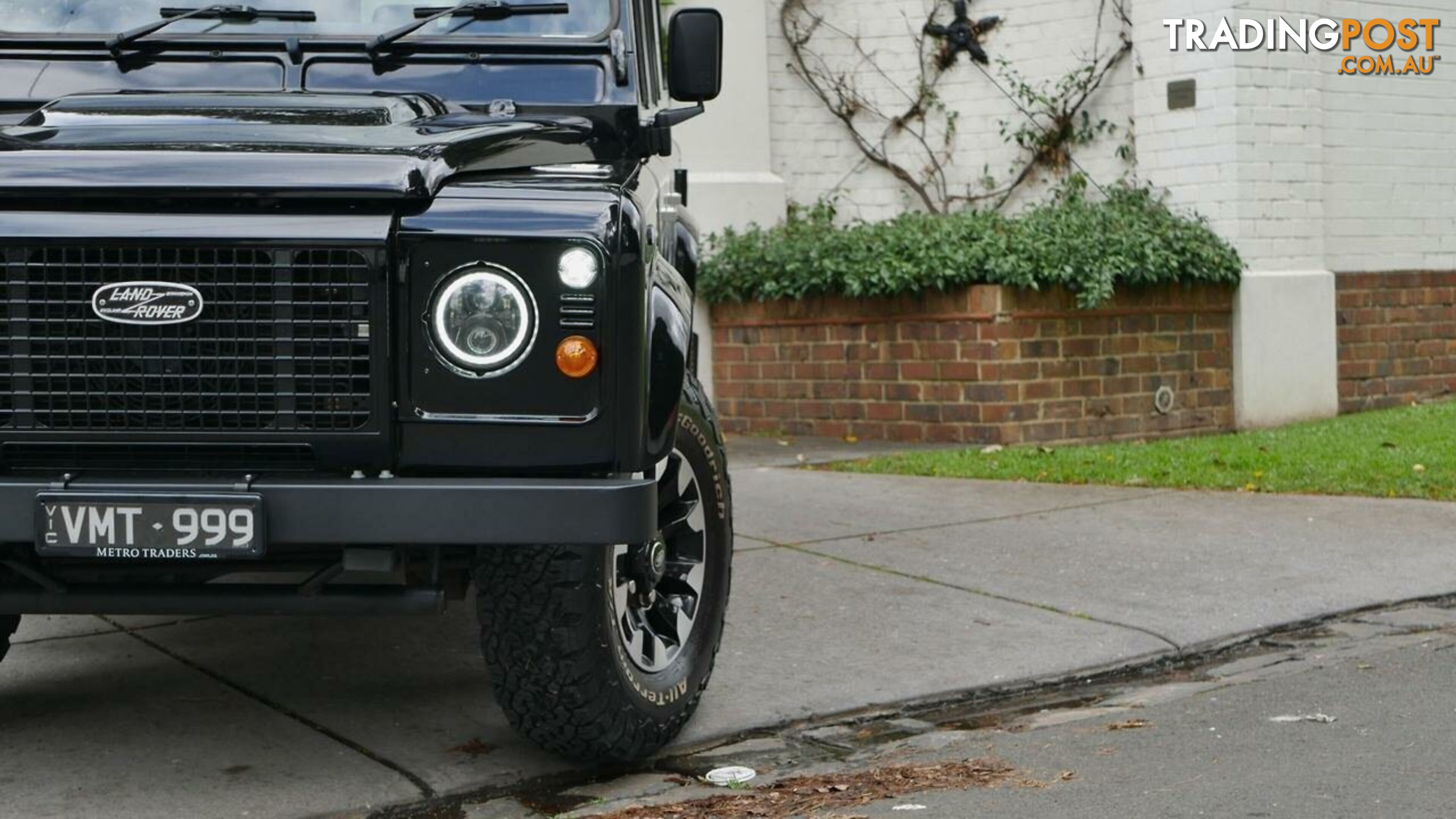 2014 Land Rover Defender  110 15MY Wagon